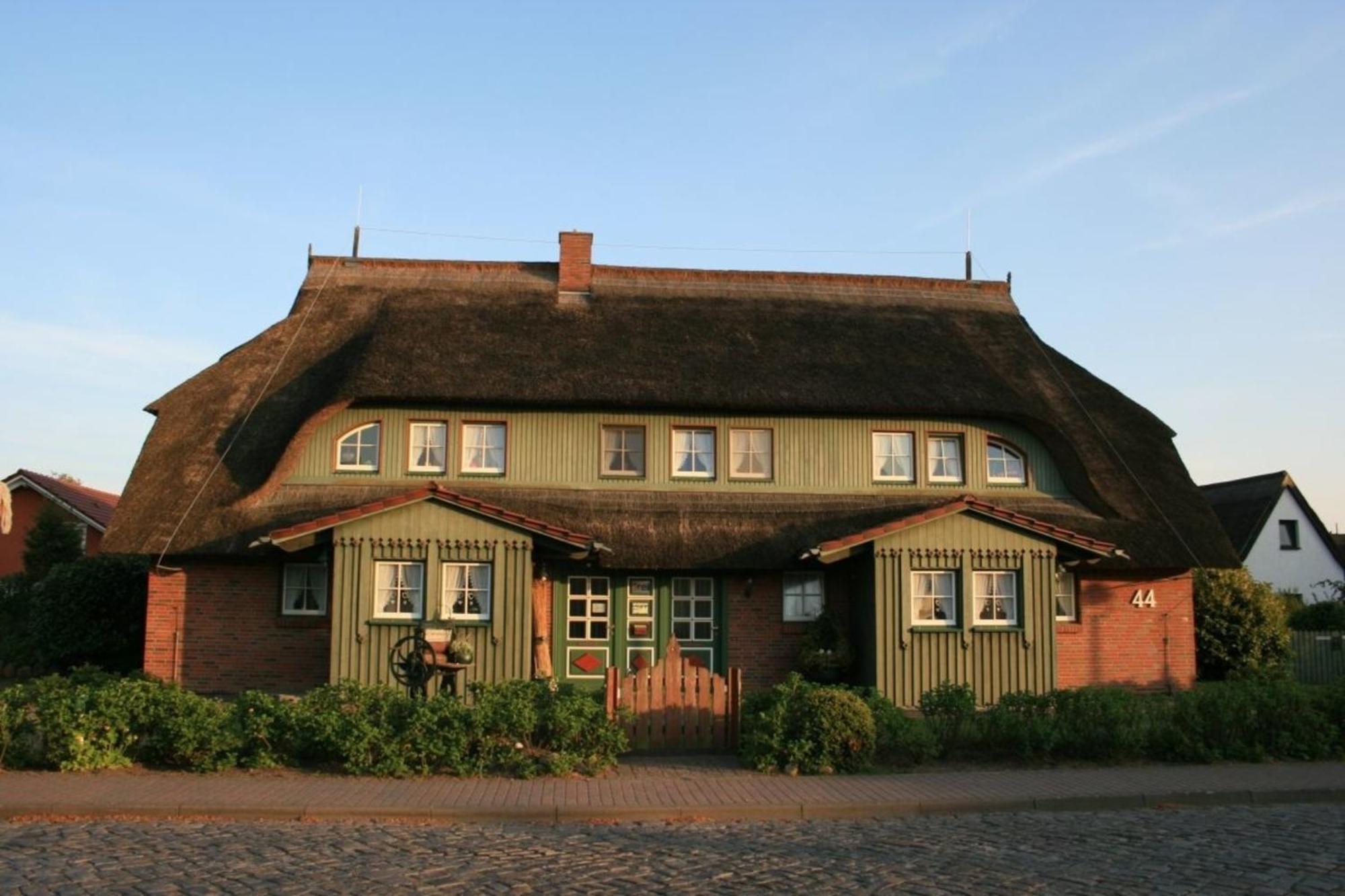 Ferienwohnung Nr 07 Og Spitzboden Born Zewnętrze zdjęcie